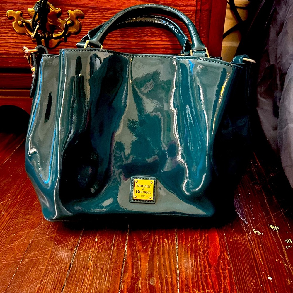 Dooney & Bourke Brenna